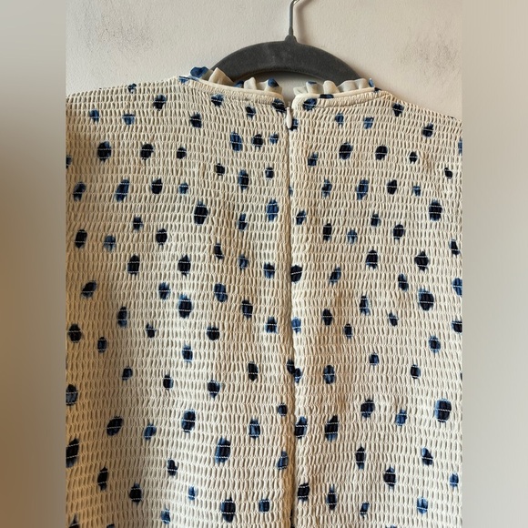 Aritzia Wilfred Tempest Blouse Smocked, dot-print prairie blouse Size XS - Picture 10 of 12